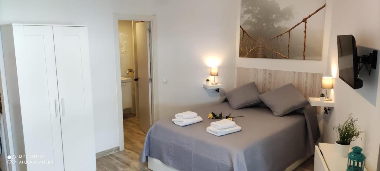 Estudio En Benalbeach, Vistas Mar, Primera Linea Playa 베날마데나코스타 외부 사진